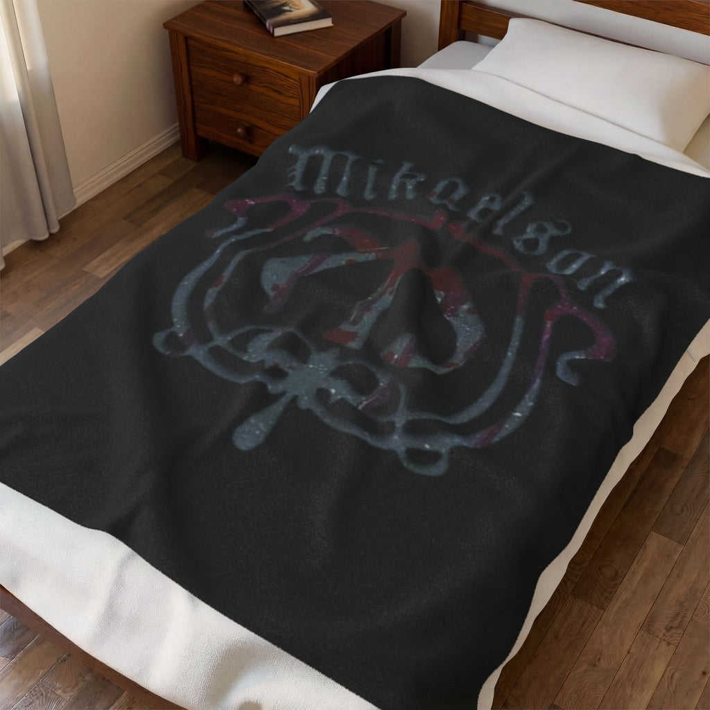 Mikaelson Crest Velveteen Plush Blanket — Gothic Vampire Family Throw